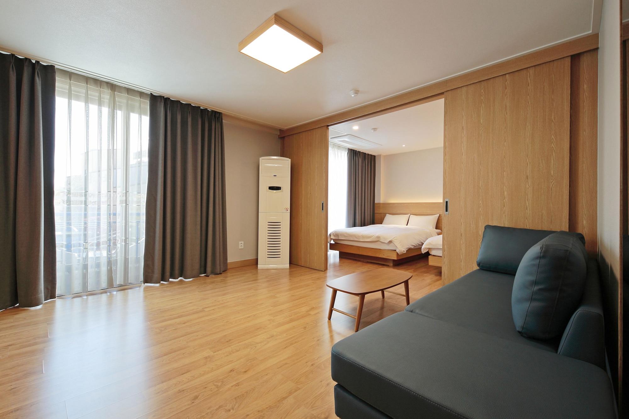 Benikea Swiss Rosen Hotel Gyeongju Exterior photo