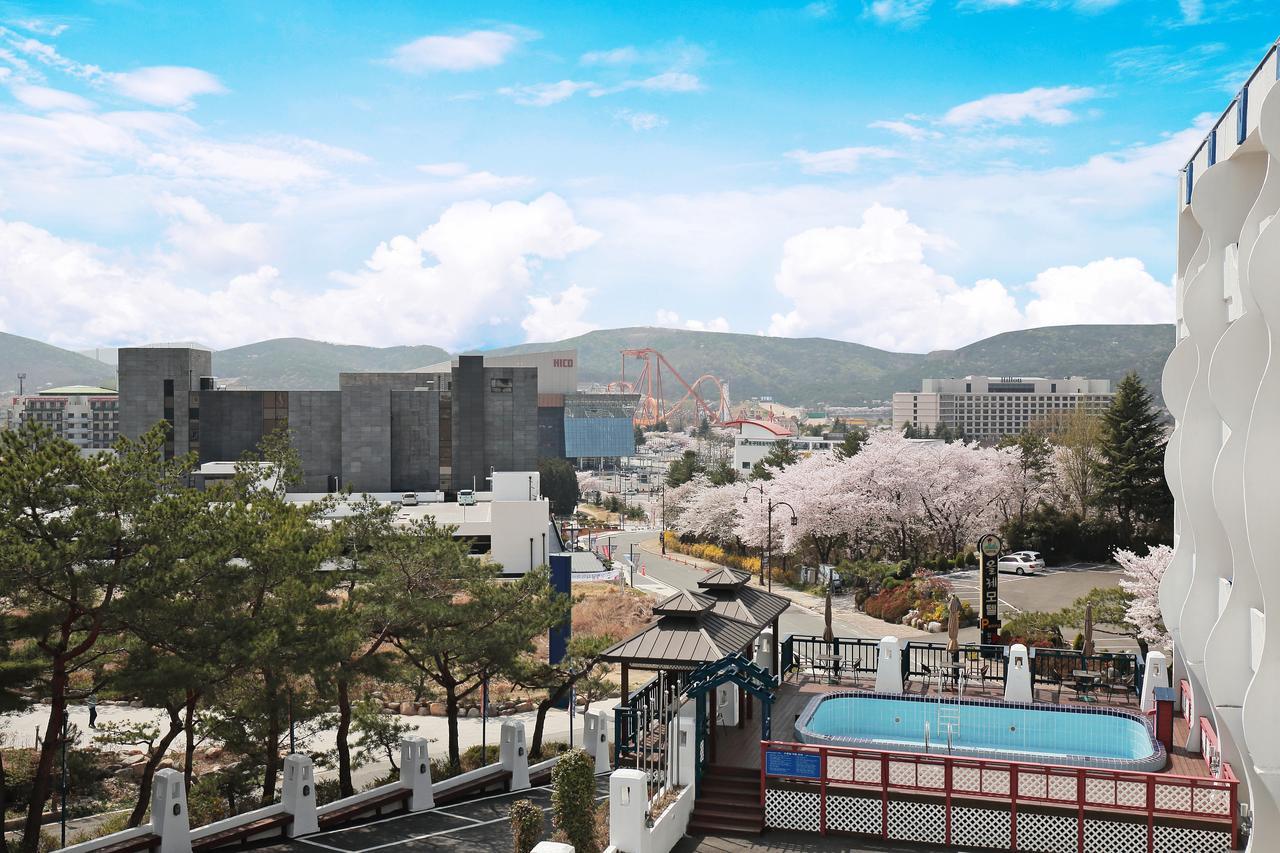Benikea Swiss Rosen Hotel Gyeongju Exterior photo